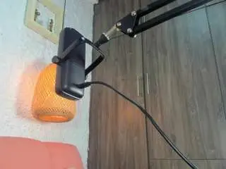 Emiilys  live sex cam