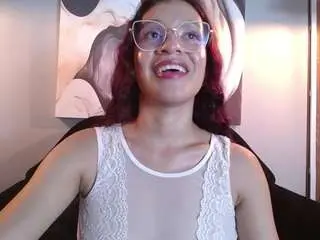 Gagingbriana  live sex cam
