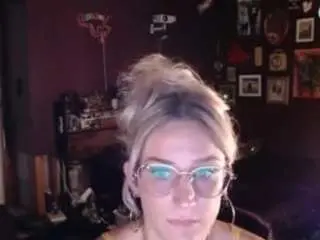 Nattybornkillers  live sex cam