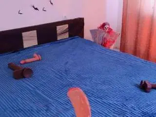 Pawzzy  live sex cam