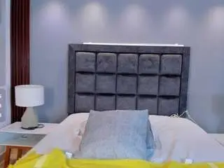 Venus-cooper  live sex cam