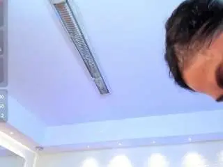Venus-cooper  live sex cam