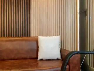 Venus-cooper  live sex cam