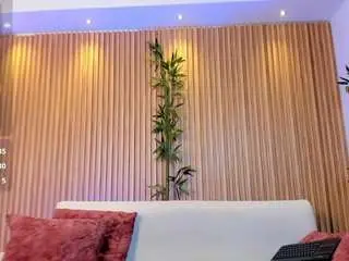 Venus-cooper  live sex cam
