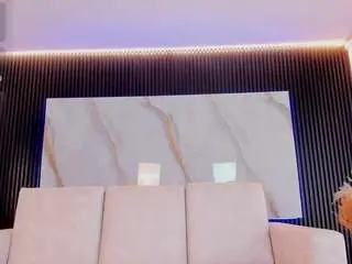 Venus-cooper  live sex cam
