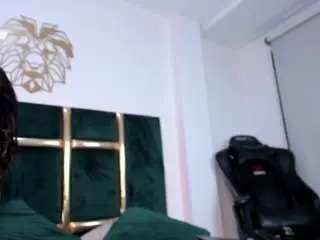 Venus-cooper  live sex cam