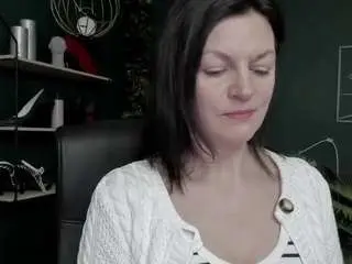 Viviankiss  live sex cam