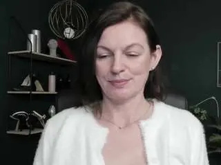 Viviankiss  live sex cam