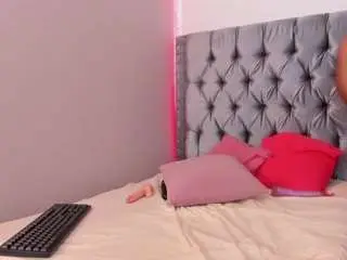 Arianna-millers  live sex cam