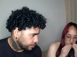 Bella-mc  live sex cam