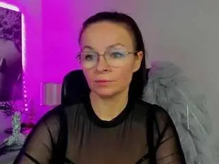 Glamhelen  live sex cam