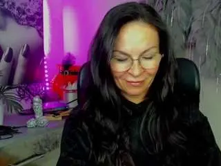 Glamhelen  live sex cam