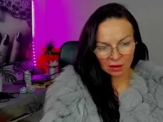 Glamhelen  live sex cam
