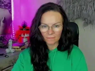 Glamhelen  live sex cam