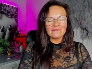 Glamhelen  live sex cam