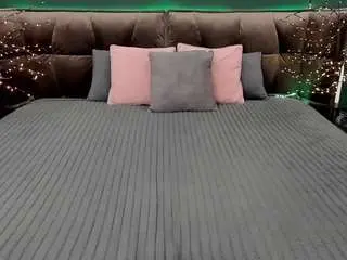 Irissmoon  live sex cam