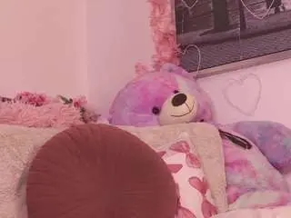 Maddisonblush  live sex cam