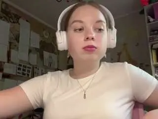 Mindiwinchell  live sex cam