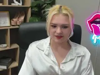 Sweetlilyxo  live sex cam
