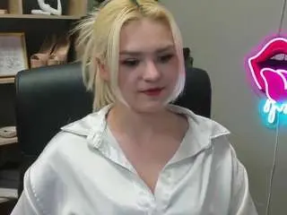 Sweetlilyxo  live sex cam