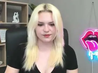 Sweetlilyxo  live sex cam