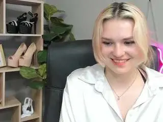 Sweetlilyxo  live sex cam