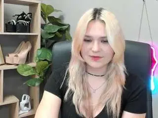 Sweetlilyxo  live sex cam