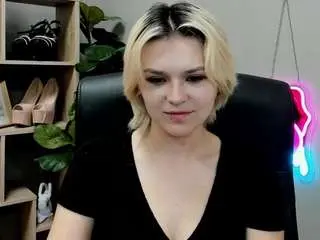 Sweetlilyxo  live sex cam