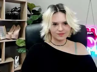 Sweetlilyxo  live sex cam
