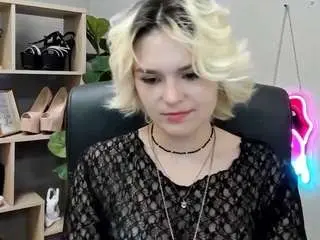 Sweetlilyxo  live sex cam