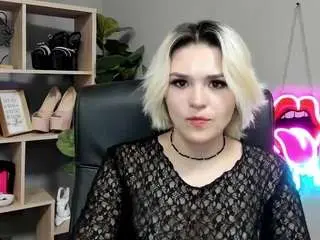Sweetlilyxo  live sex cam