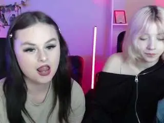 Dina-fox  live sex cam