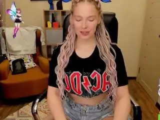 Ghostly-temptation  live sex cam