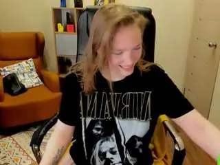 Ghostly-temptation  live sex cam