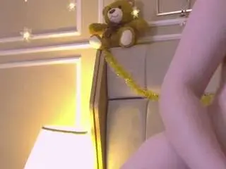 Serenabennet  live sex cam