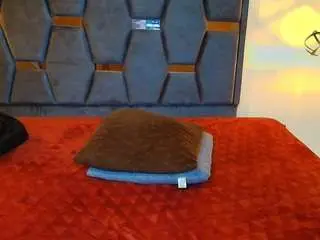 Abby-brown1  live sex cam