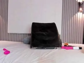 Amatista-lewis  live sex cam