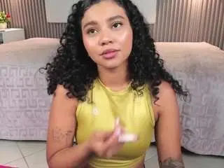 Amatista-lewis  live sex cam