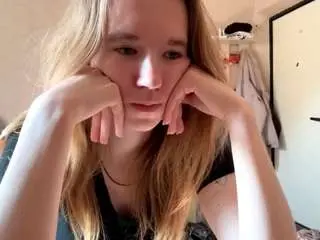 Beliawesterfield  live sex cam
