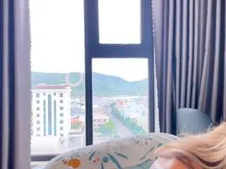 Evacolins  live sex cam