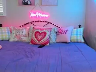 Koramarina  live sex cam