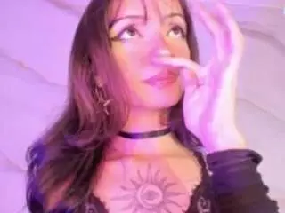 Maddiestark  live sex cam