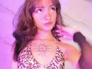 Maddiestark  live sex cam