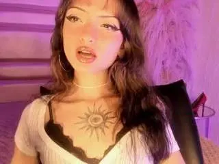 Maddiestark  live sex cam