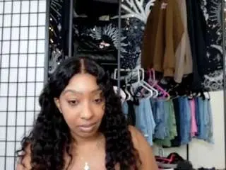 Makenziebabi  live sex cam