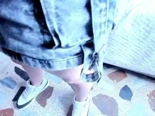 Melisa-bost1  live sex cam