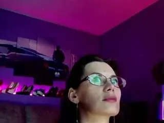 Milanawonder  live sex cam