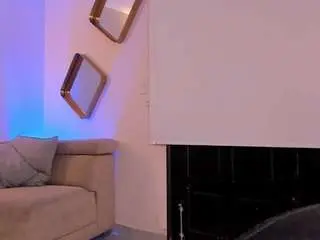 Candaserussell  live sex cam