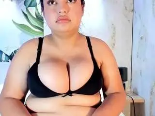 Juliet-miiller  live sex cam
