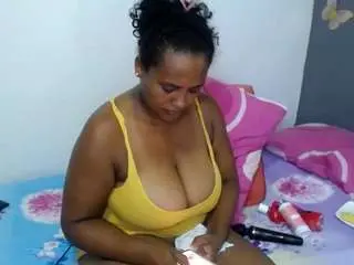 Kimberlndiana  live sex cam